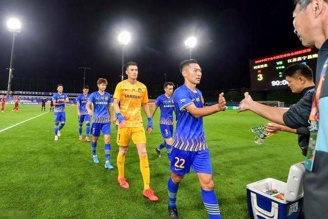 上海半场46-45领先广厦 古德温12+7 李弘权三分3中3 小布朗20+5